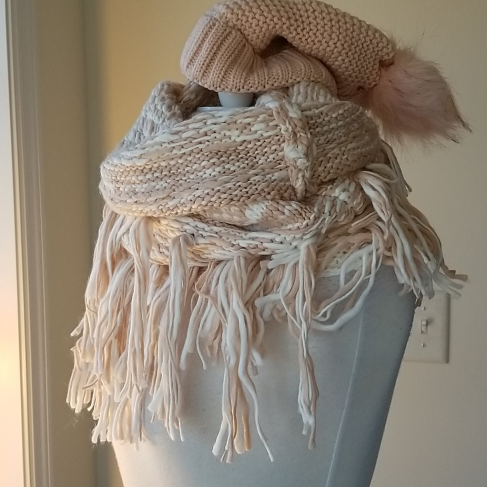 Pink Winter Accessory Bundle - Picture 10 of 14